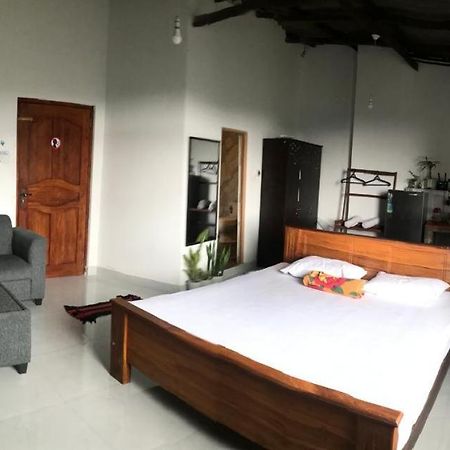 S V Homestay Kandy Exterior foto